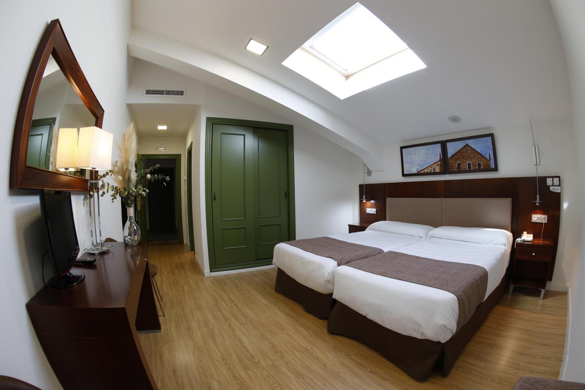 Hotel El Carmen Puente Genil Dış mekan fotoğraf