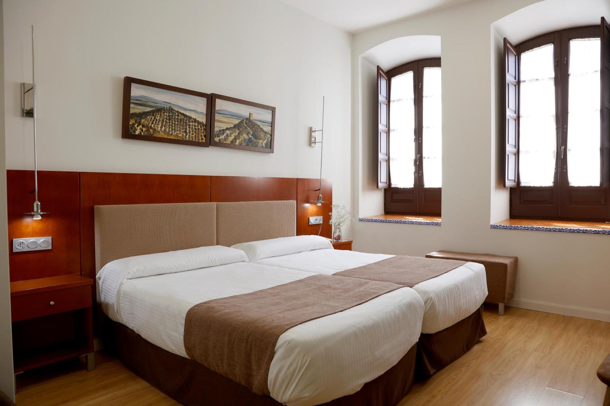 Hotel El Carmen Puente Genil Dış mekan fotoğraf