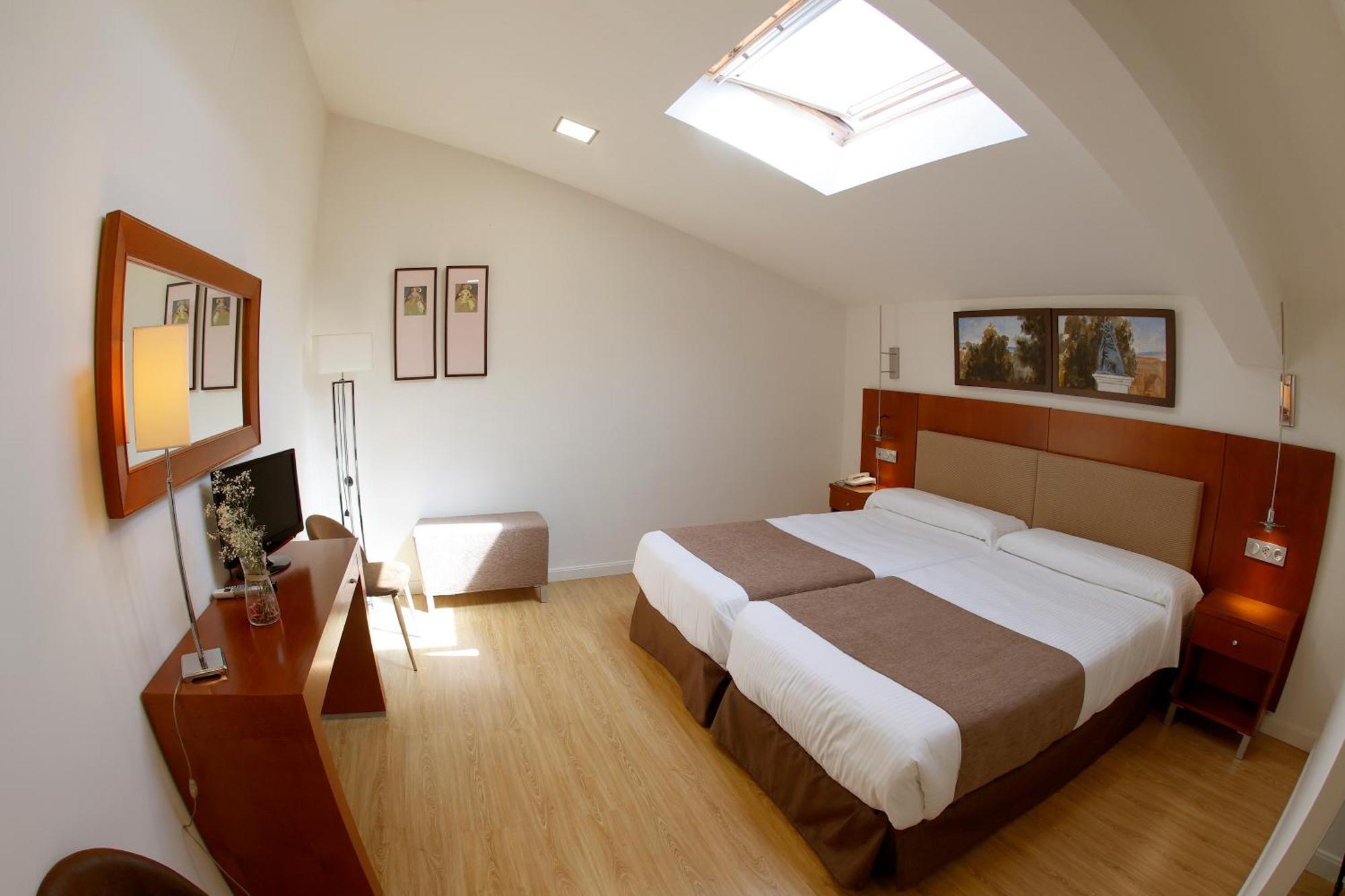 Hotel El Carmen Puente Genil Dış mekan fotoğraf